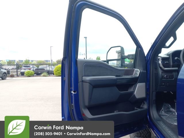 New 2026 Ford F350 4x4 Crew Cab Super Duty image 10