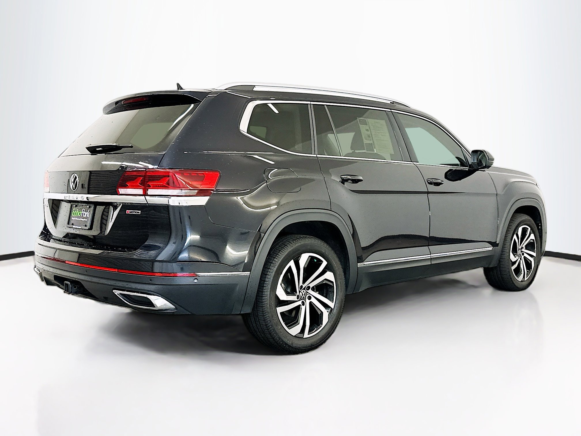 Used 2021 Volkswagen Atlas SEL Premium image 9