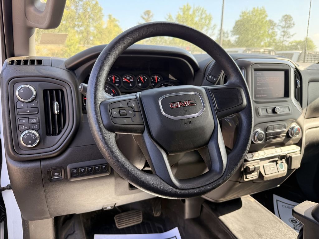 New 2025 GMC Sierra 3500 Pro w/ Convenience Package AWD/4WD image 17