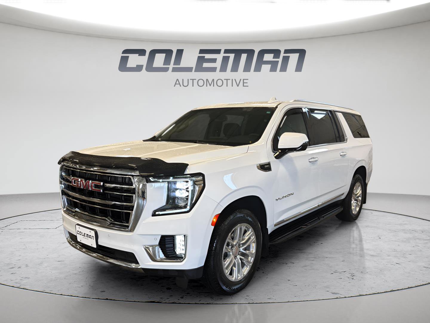 Used 2024 GMC Yukon XL SLT w/ SLT Luxury Package AWD/4WD image 1