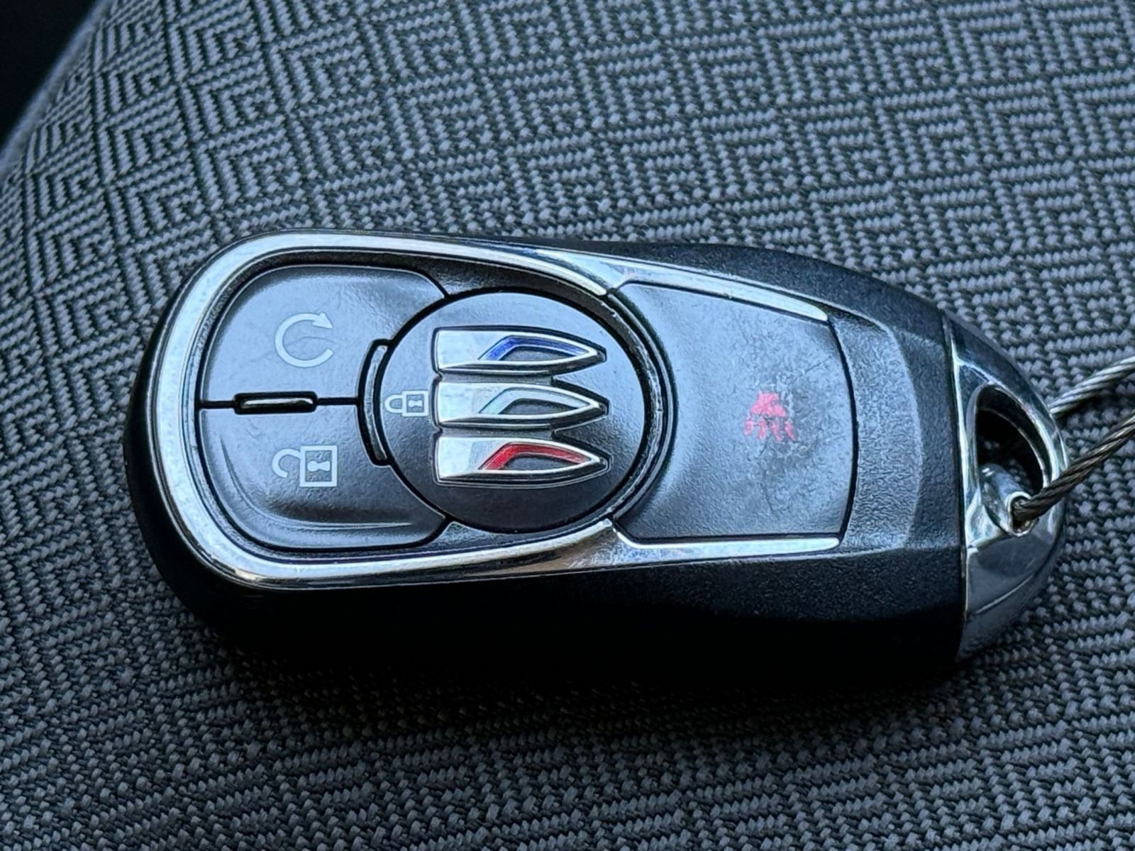 Used 2025 Buick Encore GX Preferred FWD image 21