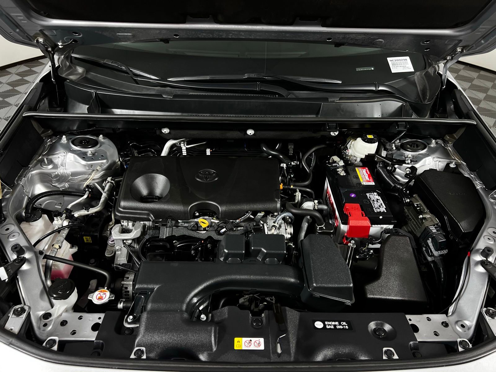 Certified 2022 Toyota RAV4 XLE Premium image 9