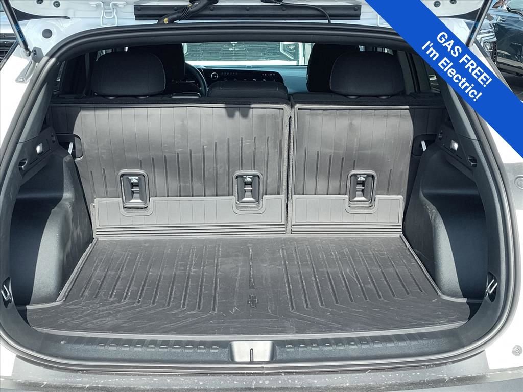 New 2026 Chevrolet Blazer EV LT image 8