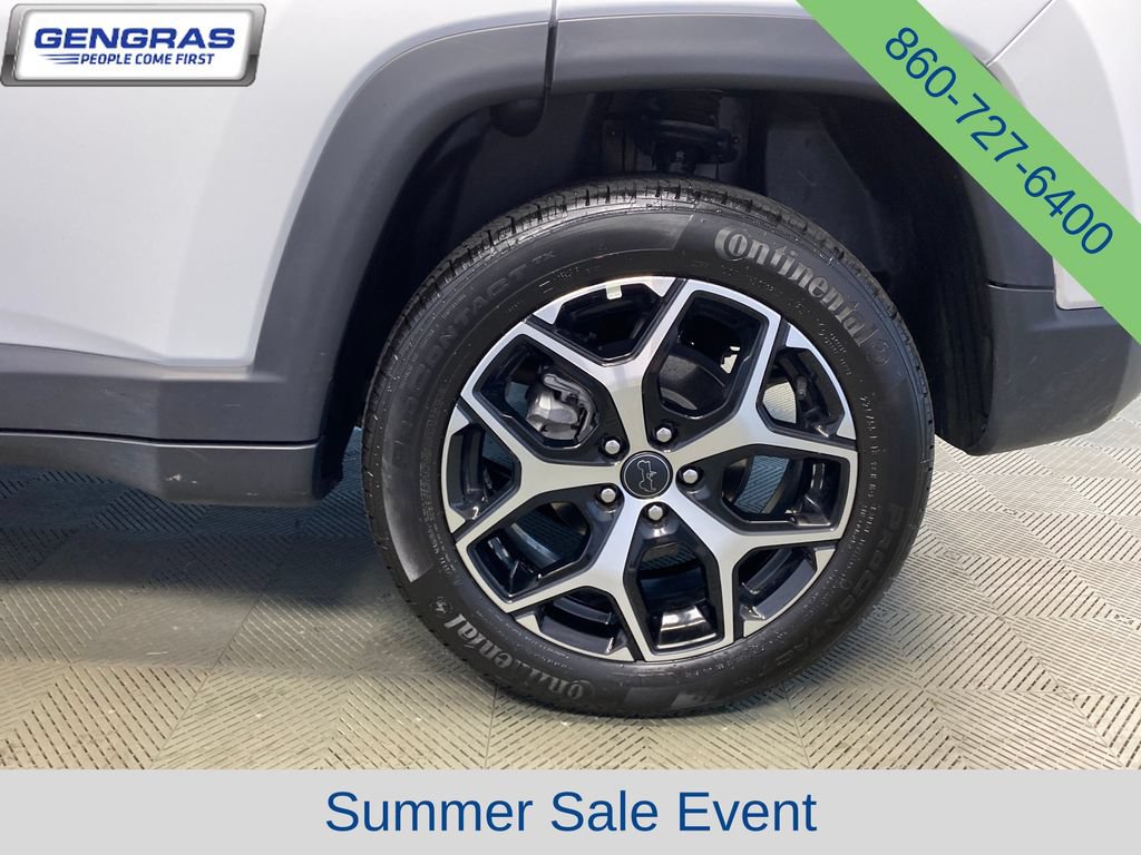 Certified 2025 Jeep Compass Limited AWD/4WD image 30