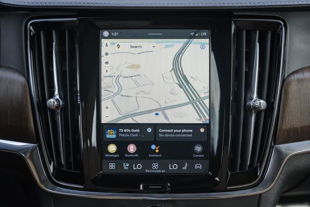 Certified 2023 Volvo S90 B6 Ultimate w/ Protection Package image 22