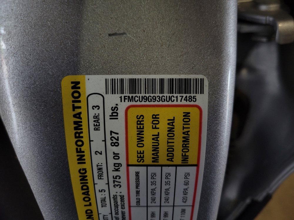 Used 2016 Ford Escape SE w/ Equipment Group 201A AWD/4WD image 33
