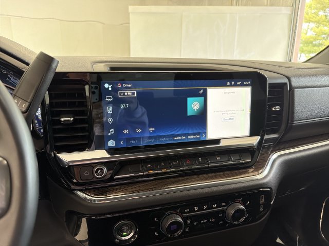 Certified 2024 Chevrolet Silverado 1500 LT AWD/4WD image 24