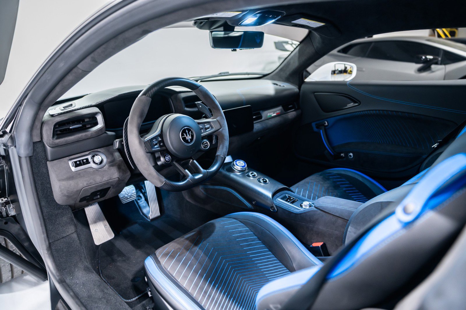 Used 2022 Maserati MC20 Coupe image 10