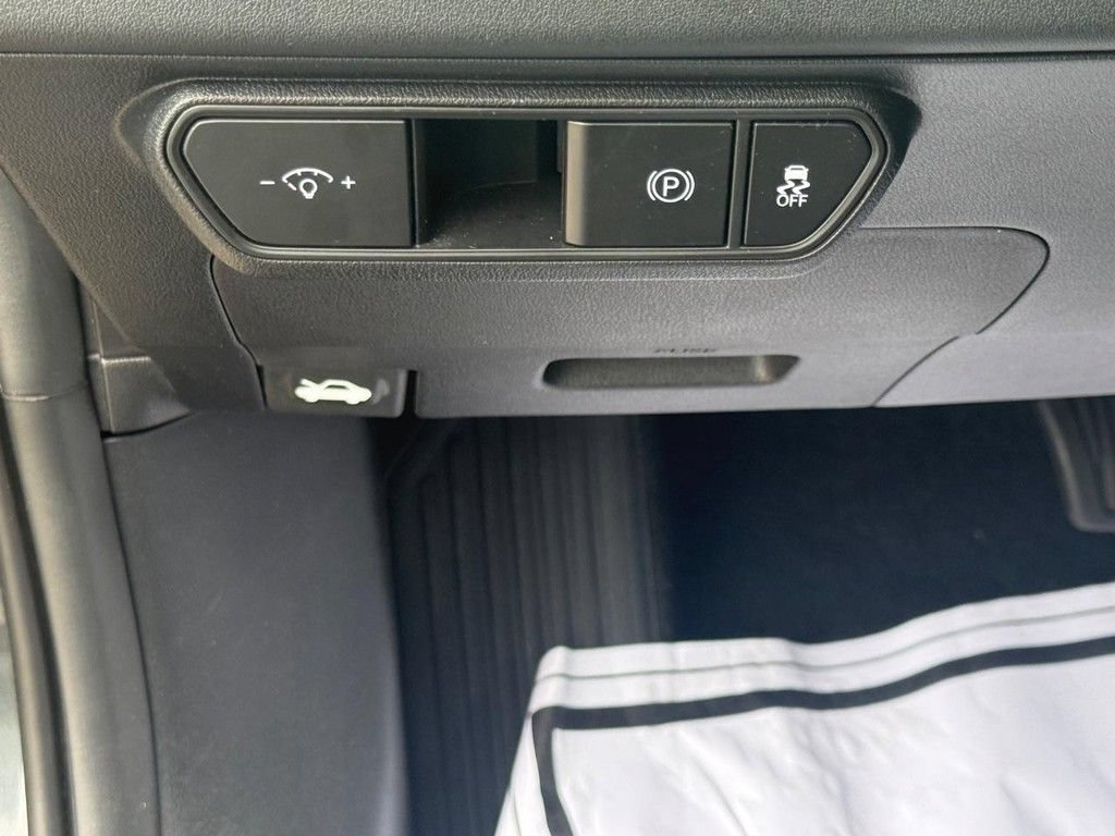 Used 2025 Kia K4 EX FWD image 25