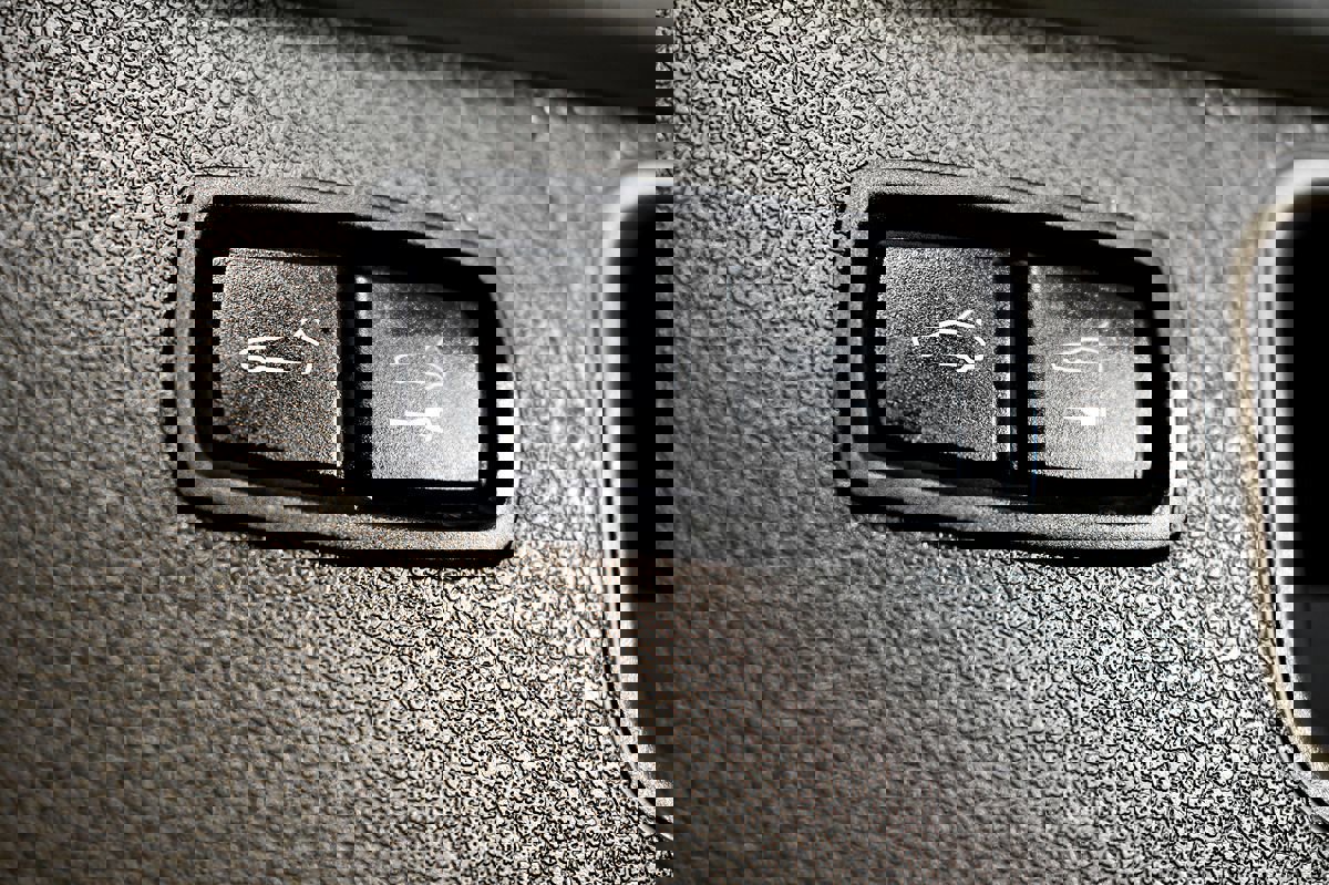 Used 2016 Porsche Macan S image 46