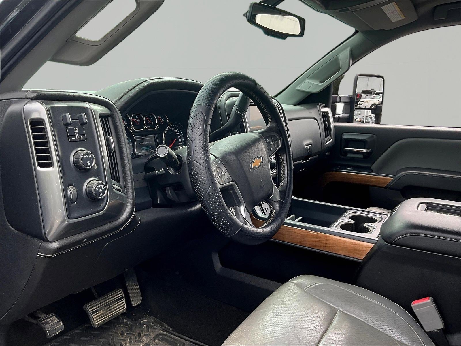 Used 2017 Chevrolet Silverado 2500 LTZ w/ Duramax Plus Package AWD/4WD image 18