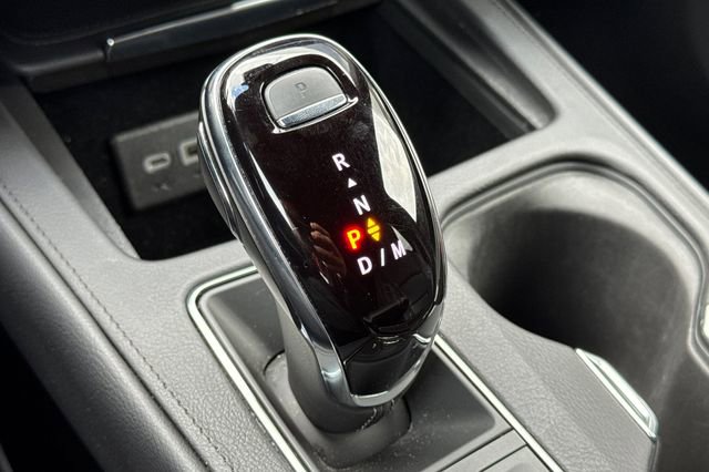 Used 2024 Cadillac XT4 Premium Luxury image 34
