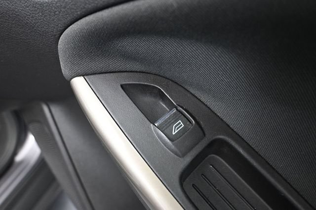 Used 2012 Ford Focus SEL FWD image 39