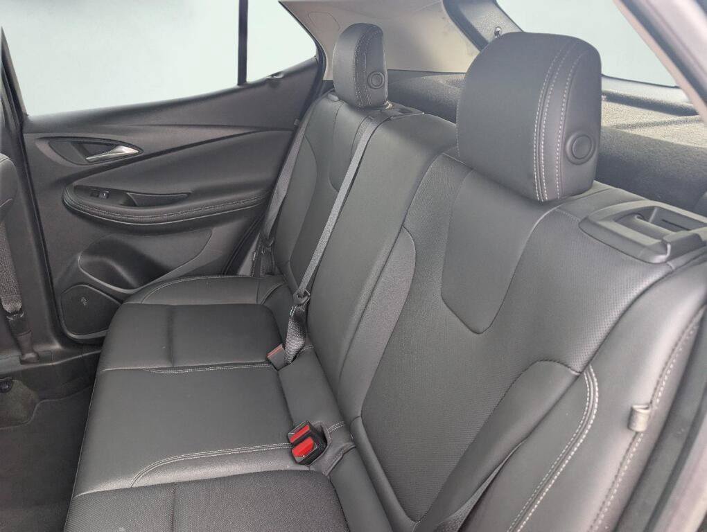Used 2024 Buick Encore GX Sport Touring AWD/4WD image 18