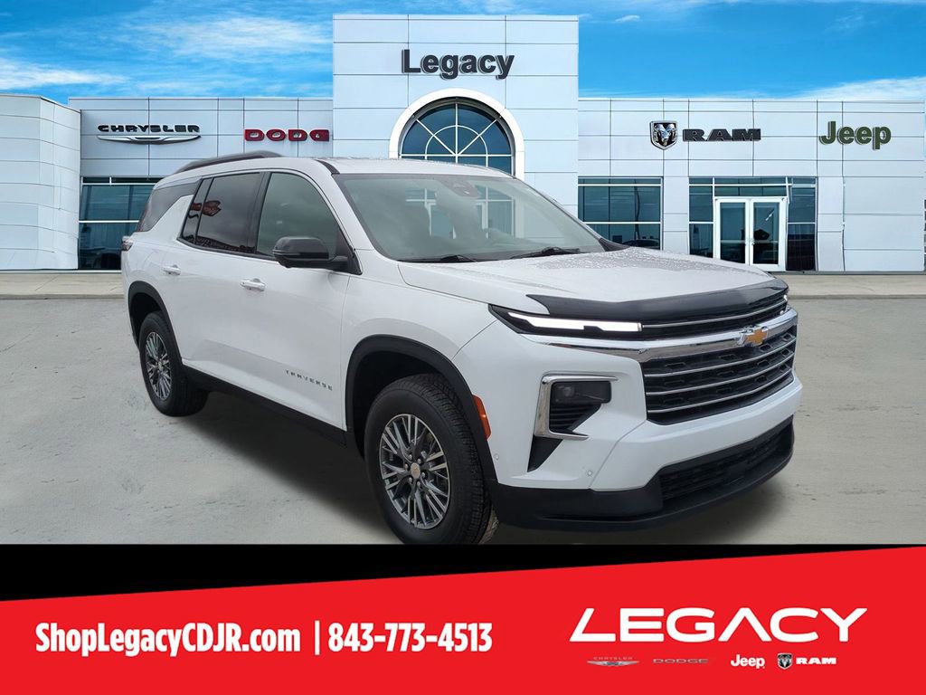 Used 2024 Chevrolet Traverse LT w/ Enhanced Driving Package
