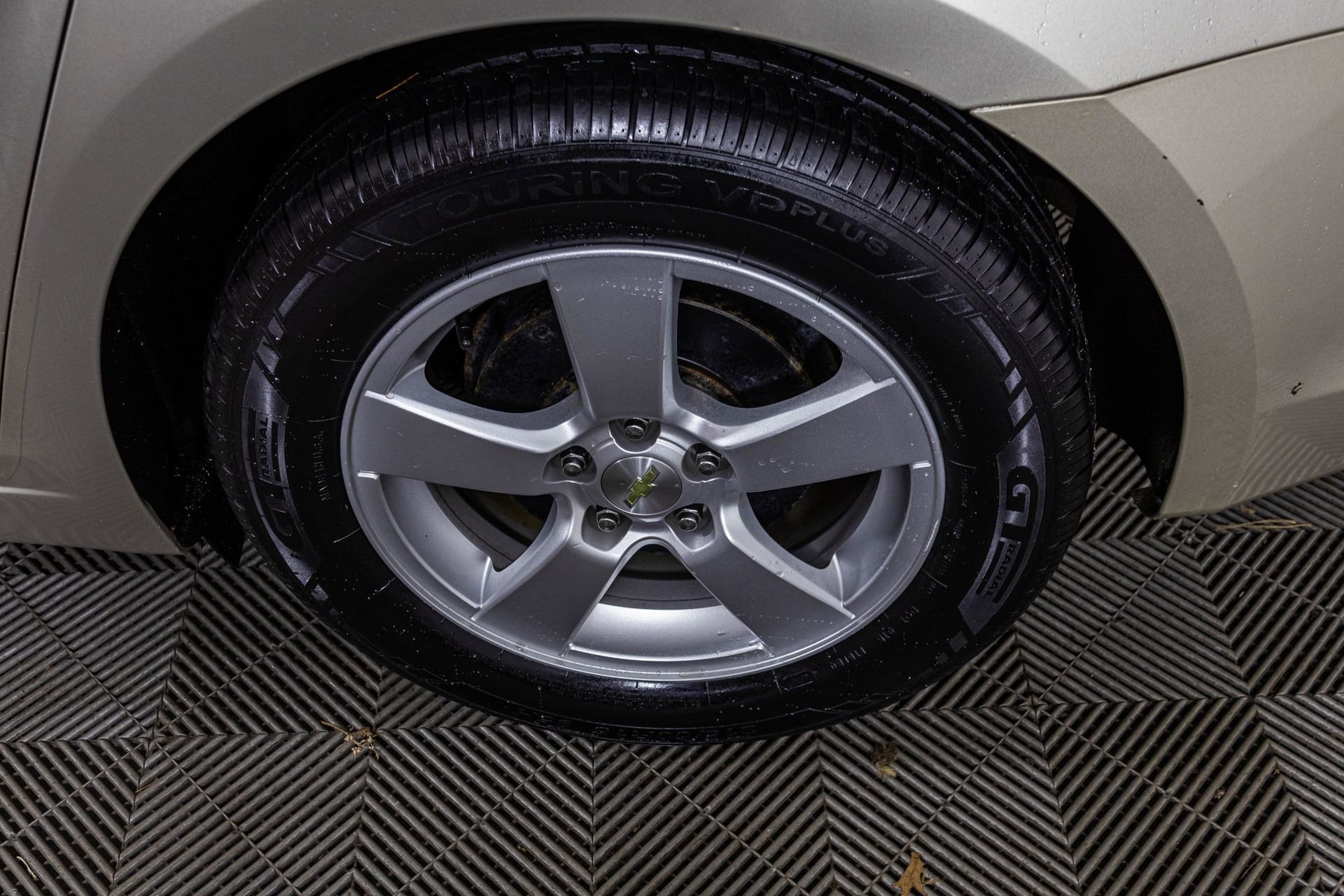 Used 2015 Chevrolet Cruze LT image 48