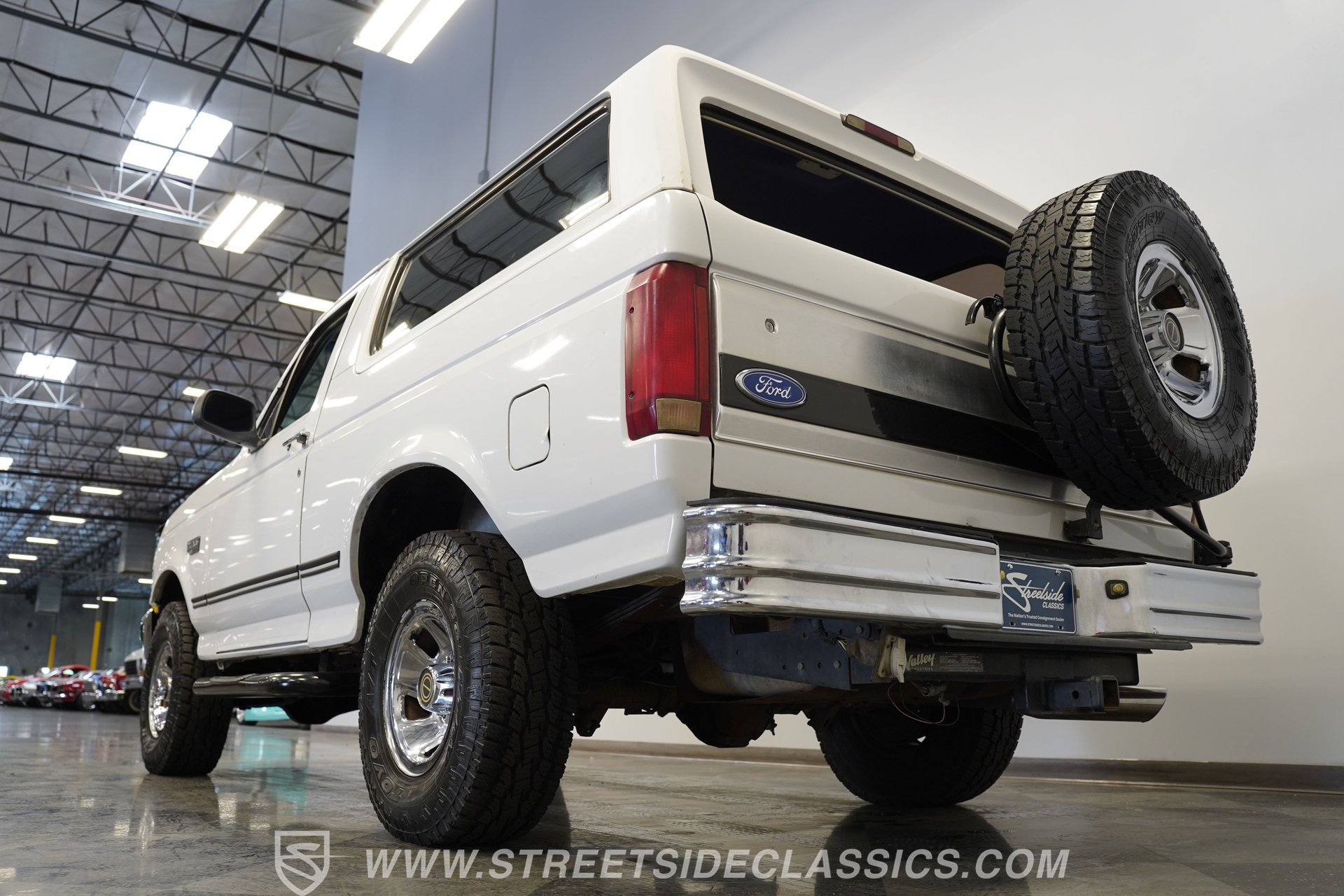 Used 1996 Ford Bronco XLT AWD/4WD image 26