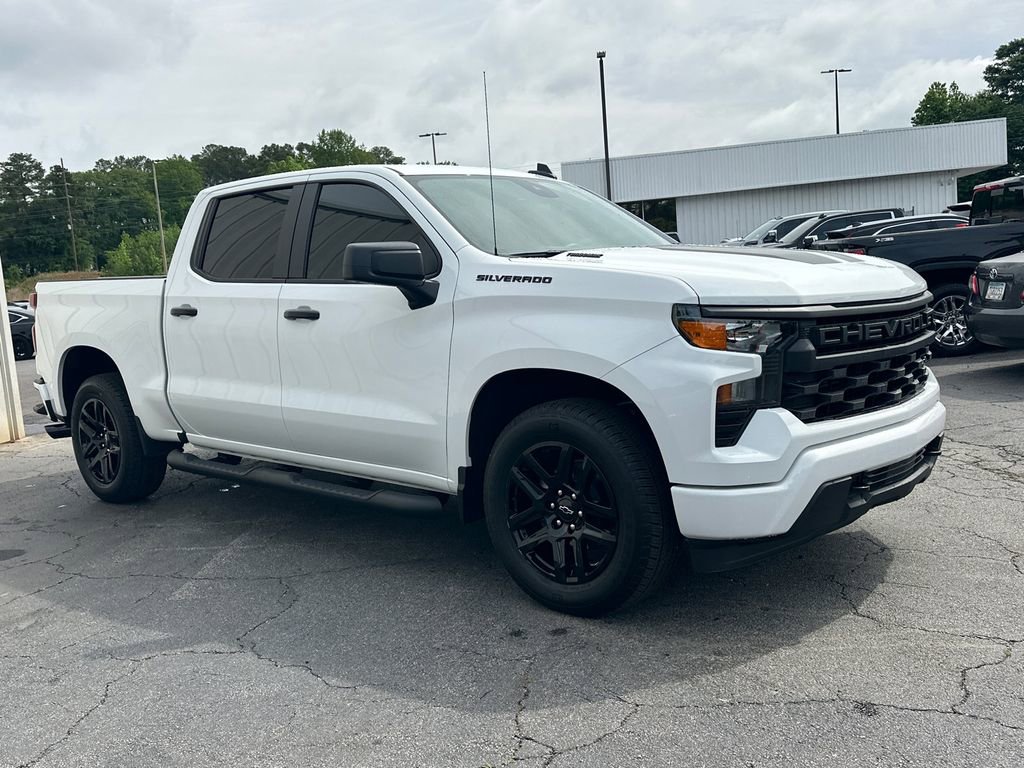 Used 2025 Chevrolet Silverado 1500 Custom w/ Rally Edition RWD image 4