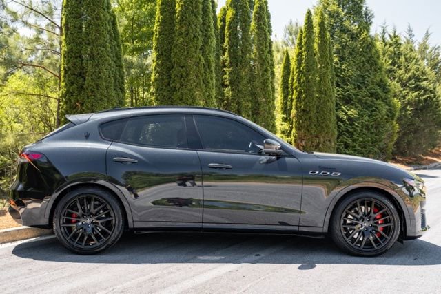 Used 2022 Maserati Levante Modena image 12