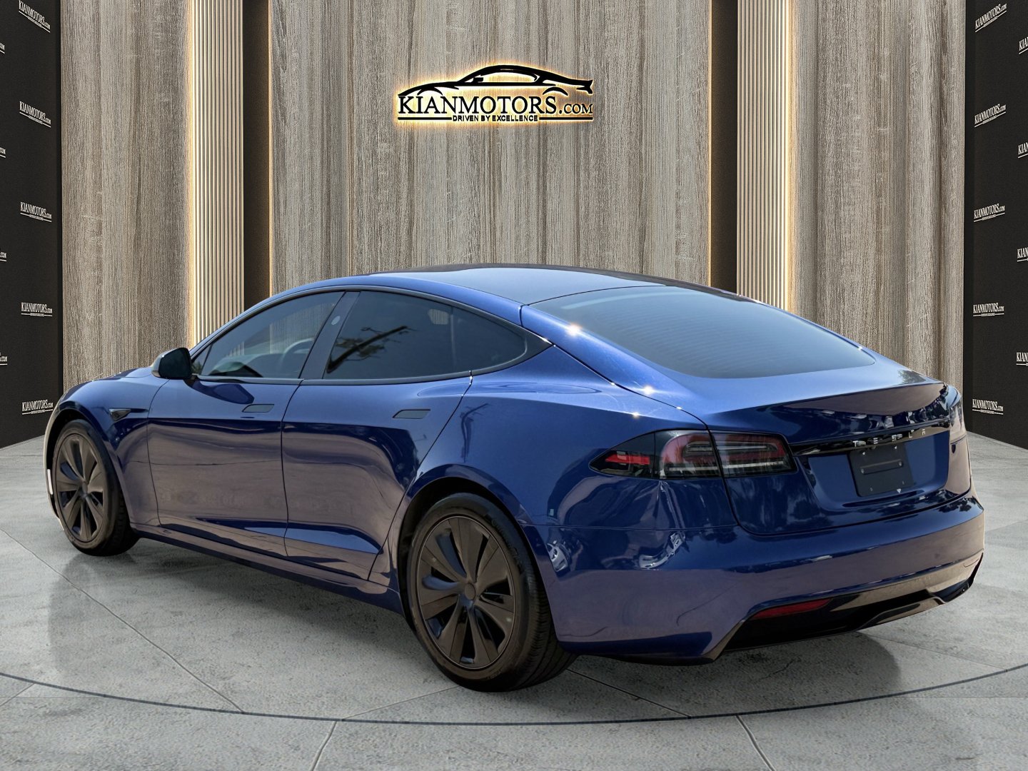 Used 2023 Tesla Model S AWD/4WD image 5