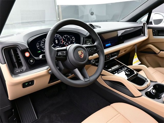 New 2026 Porsche Cayenne Coupe image 4