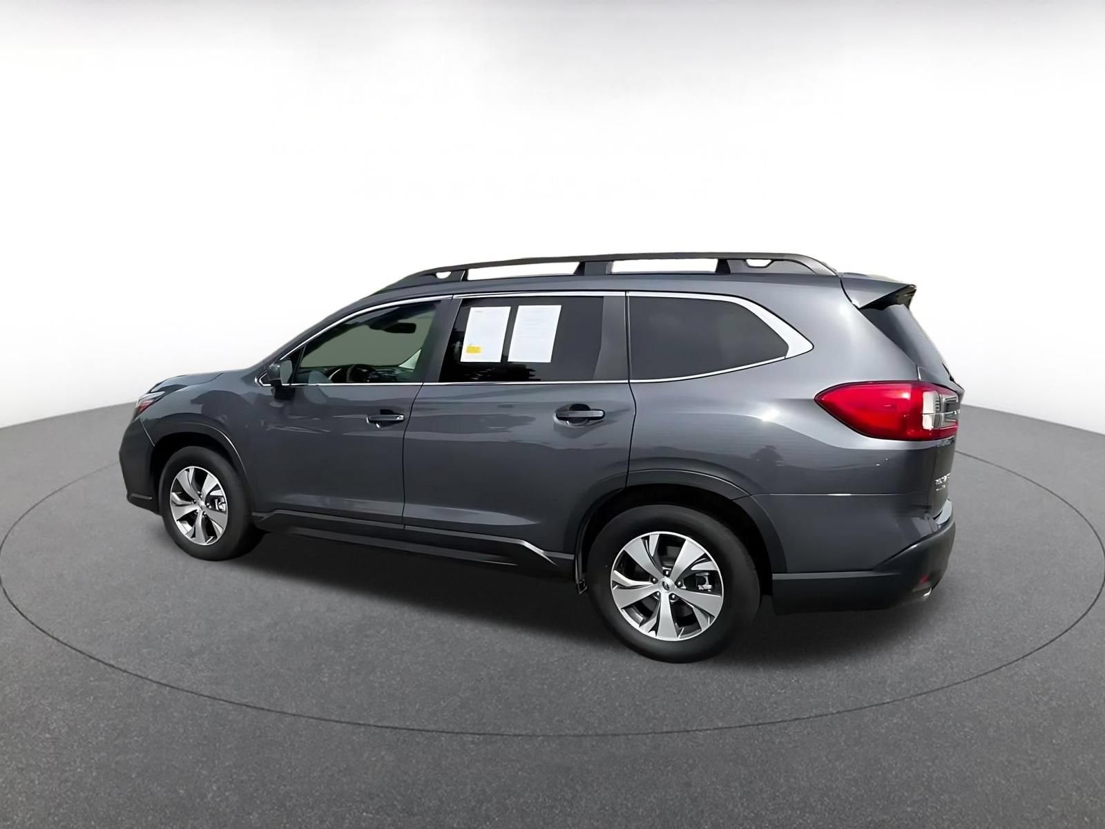 Used 2024 Subaru Ascent Premium w/ Convenience Package AWD/4WD image 9