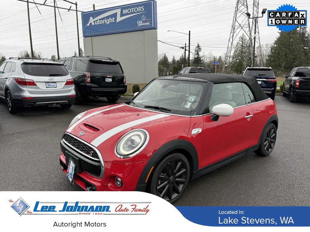 Used 2020 MINI Cooper S w/ Signature Upholstery Package image 1