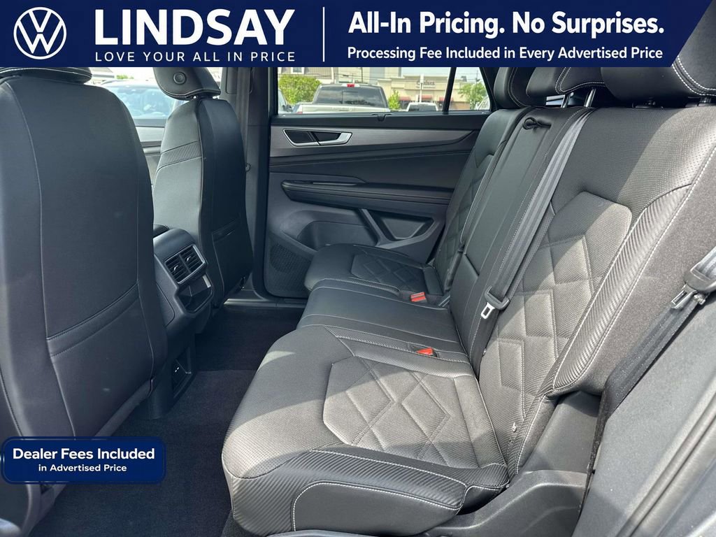 Certified 2025 Volkswagen Atlas Cross Sport SE AWD/4WD image 14