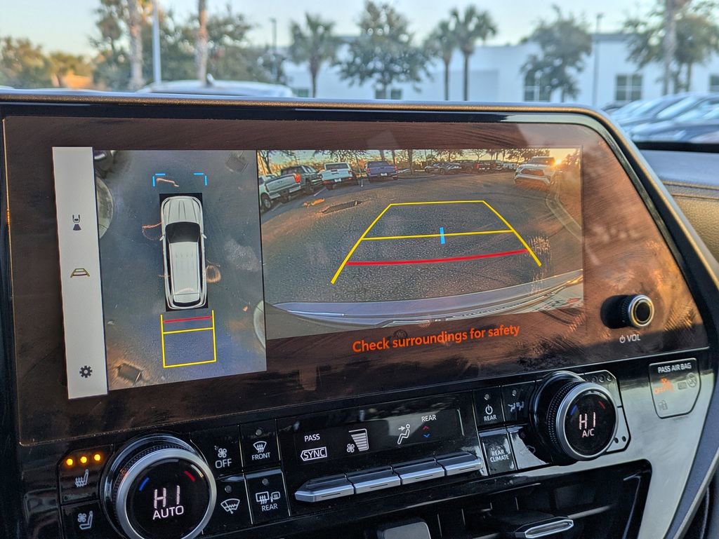 Certified 2025 Toyota Highlander Limited image 24