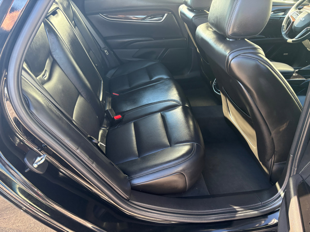 Used 2016 Cadillac XTS Luxury image 10