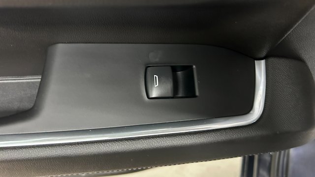 Used 2022 GMC Sierra 1500 Elevation w/ X31 Off-Road Package image 22