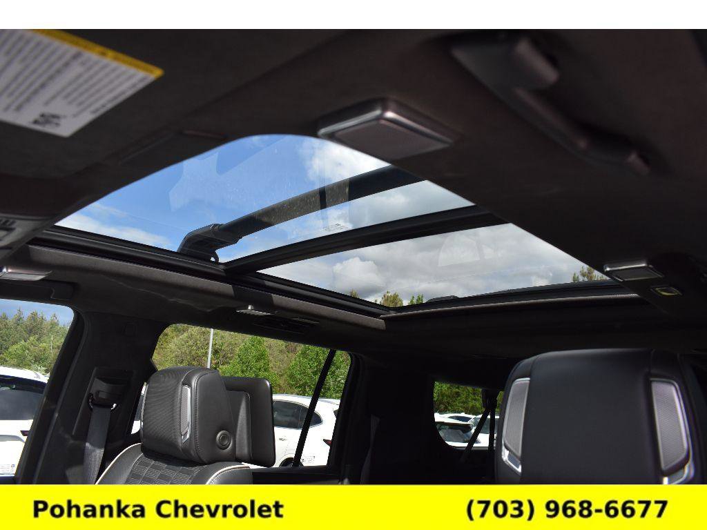 Used 2021 Cadillac Escalade ESV Sport Platinum w/ LPO, ONYX Package AWD/4WD image 22
