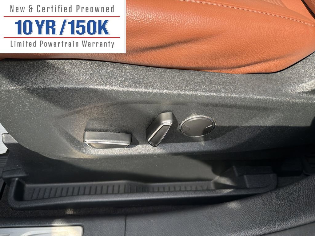 Used 2019 Ford Edge Titanium w/ Equipment Group 301A image 17