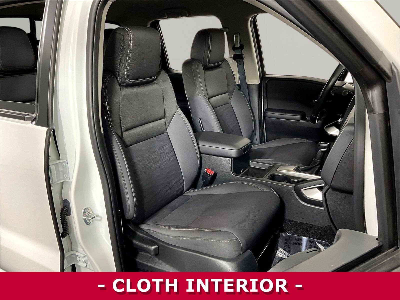 Certified 2024 Nissan Frontier SV w/ SV Convenience Package AWD/4WD image 29