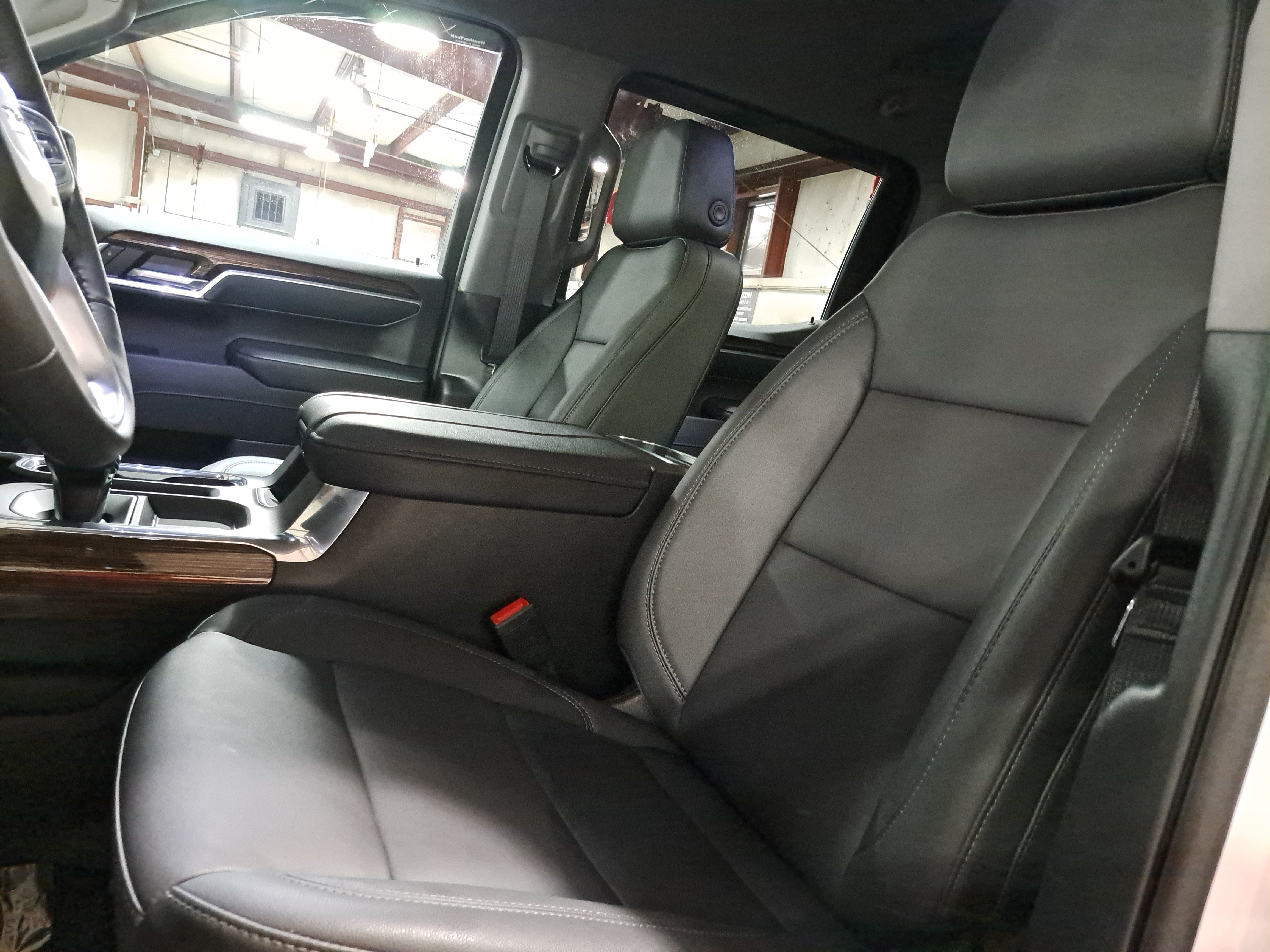 Used 2026 GMC Sierra 1500 Elevation w/ Elevation Premium Package AWD/4WD image 15