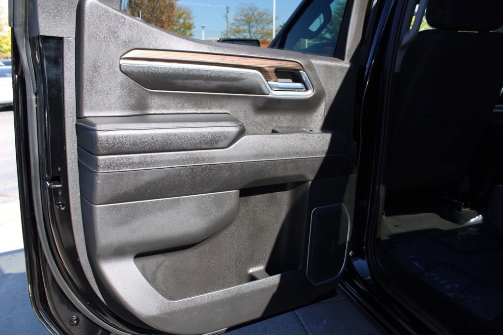 Used 2023 Chevrolet Silverado 1500 LT image 24