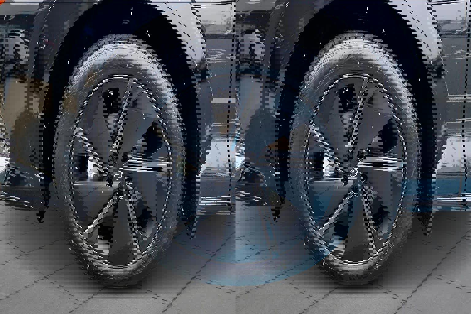 New 2026 Lexus RZ 450e AWD image 11