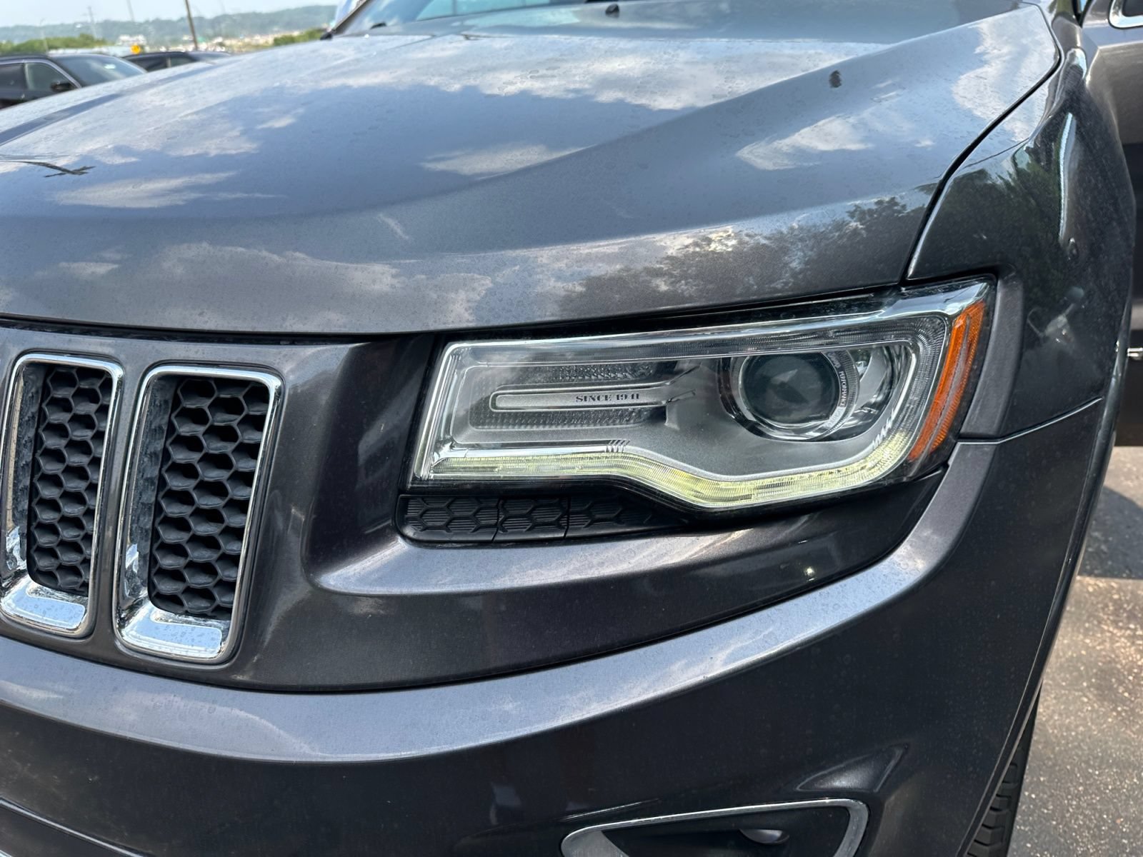 Used 2016 Jeep Grand Cherokee Overland w/ Advanced Technology Group AWD/4WD image 41