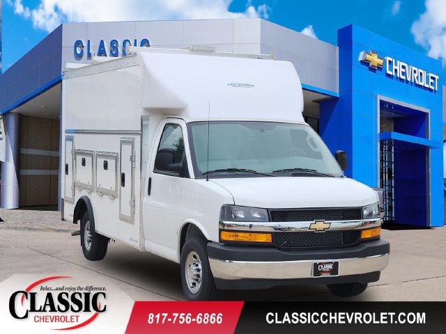New 2025 Chevrolet Express 3500 w/ Power Convenience Package