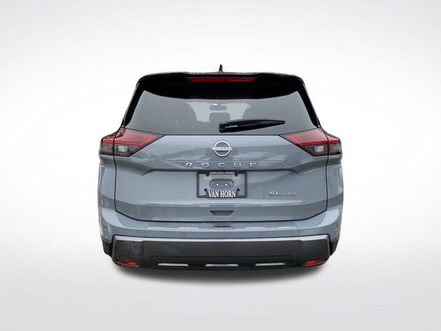 Used 2025 Nissan Rogue SL w/ SL Premium Package image 15