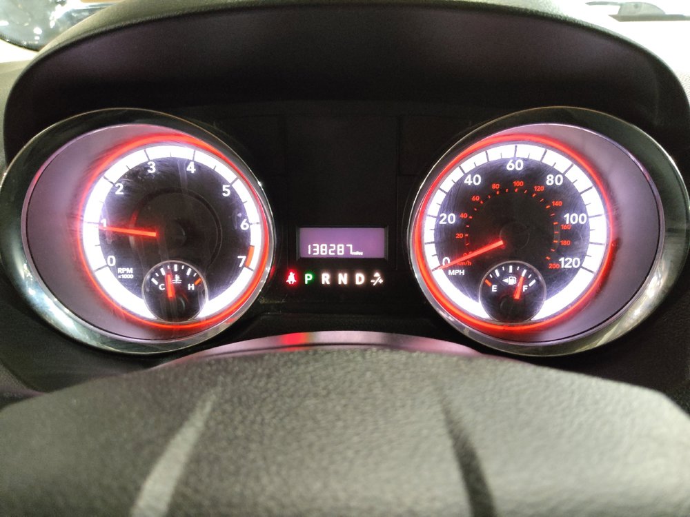 Used 2018 Dodge Grand Caravan SE w/ UConnect Hands-Free Group FWD image 23
