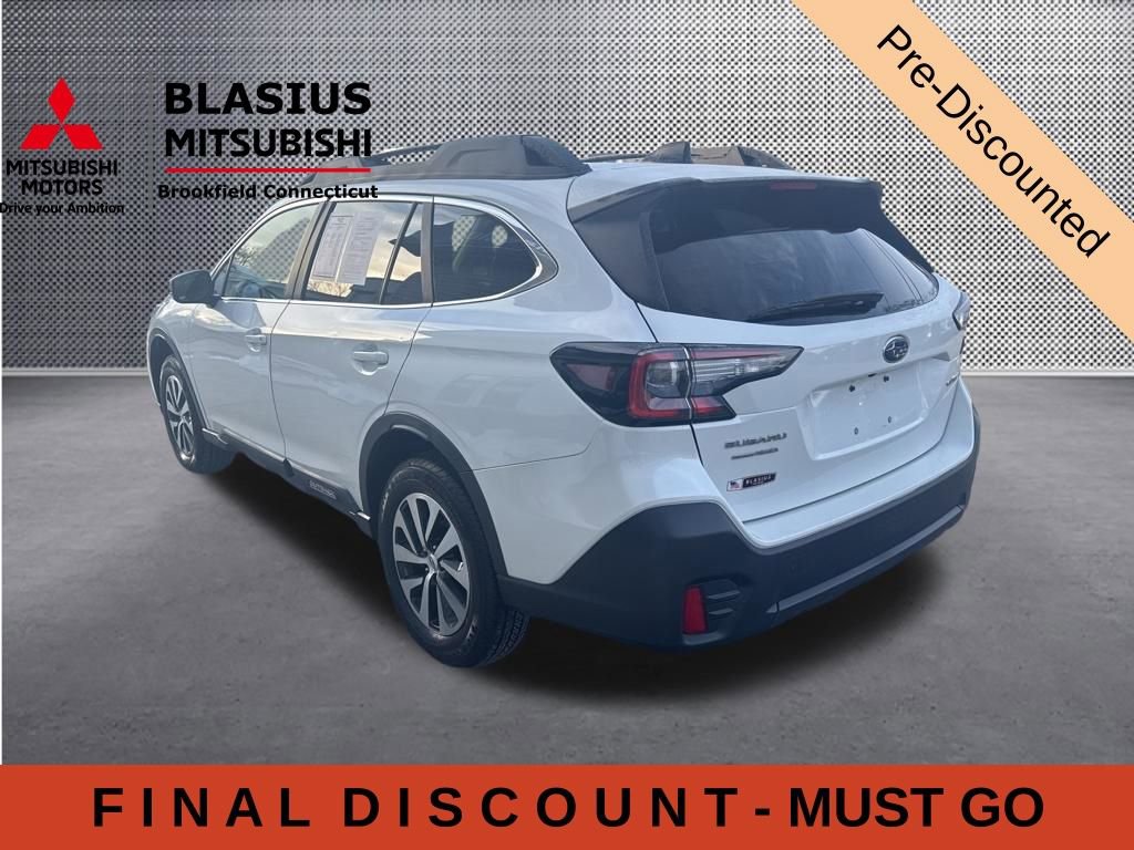 Used 2021 Subaru Outback Premium AWD/4WD image 6