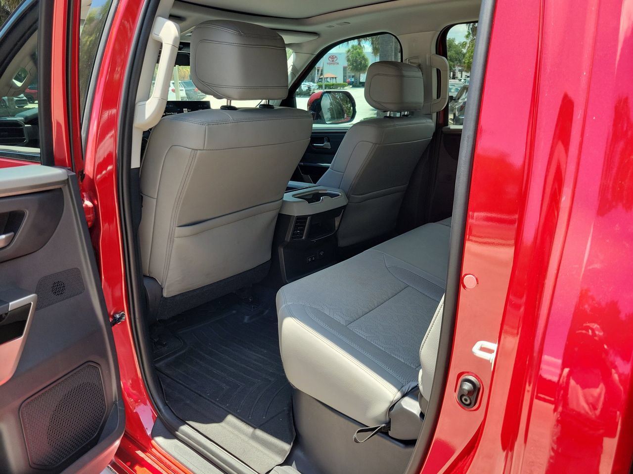 Used 2022 Toyota Tundra Limited RWD image 8