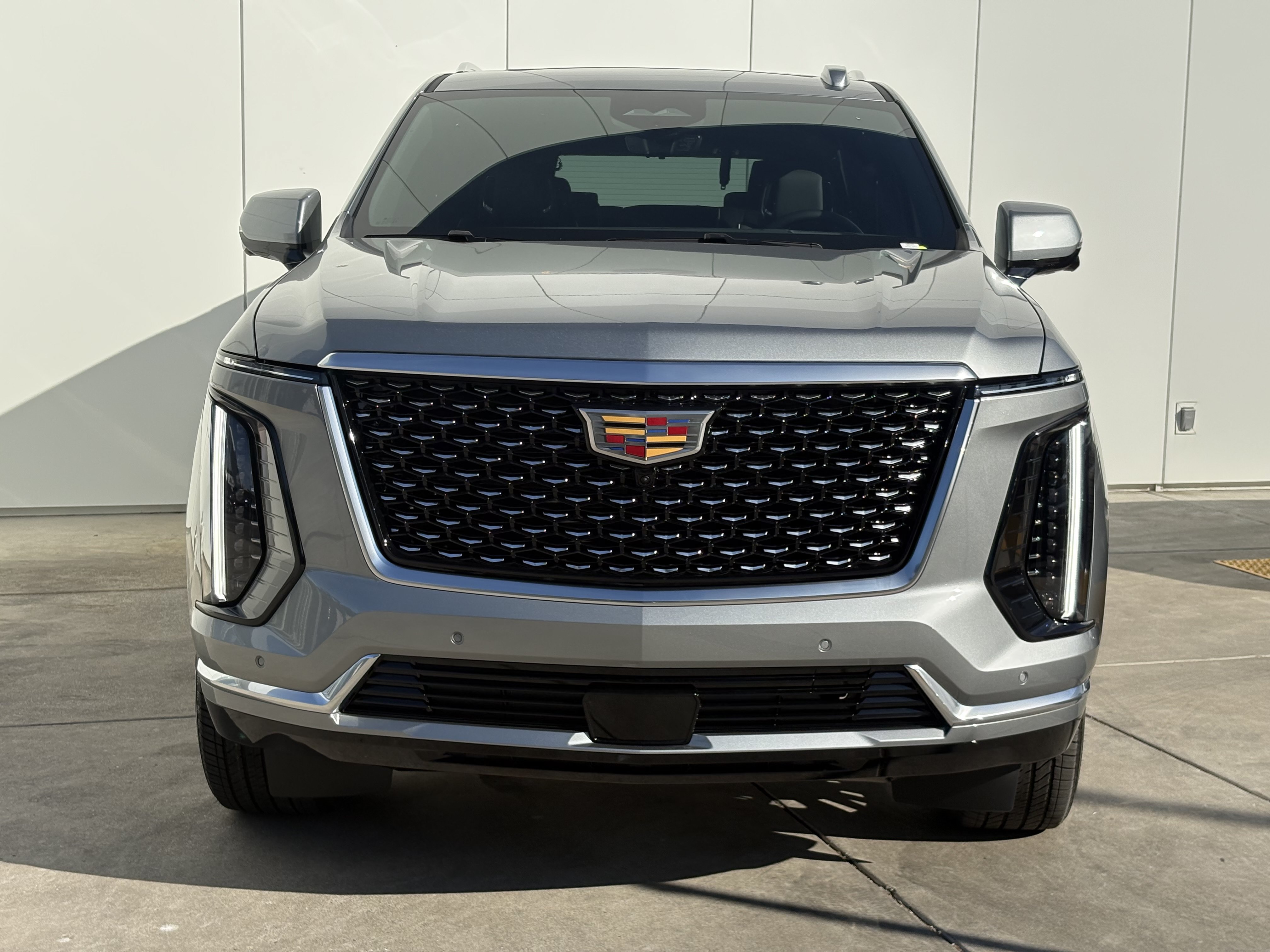 New 2026 Cadillac Escalade Luxury AWD/4WD image 3