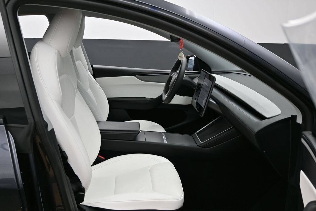 Used 2026 Tesla Model Y Long Range AWD/4WD image 43