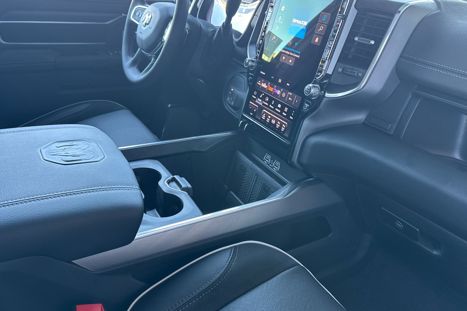 New 2027 RAM 3500 Laramie AWD/4WD image 14