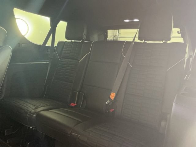 Used 2023 Cadillac Escalade ESV V w/ LPO, Floor Liner Package AWD/4WD image 30