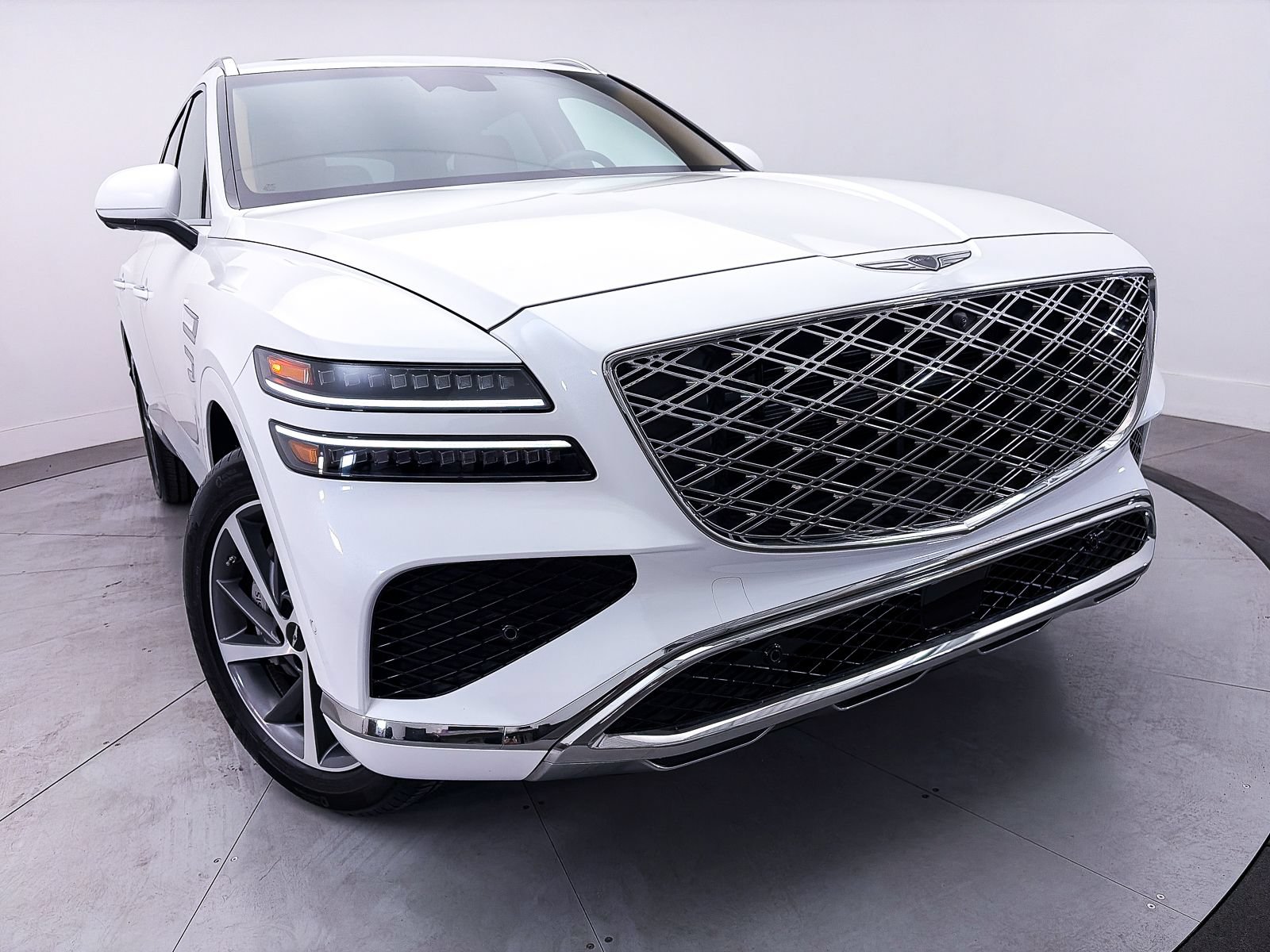 Used 2025 Genesis GV80 3.5T Advanced AWD/4WD image 11