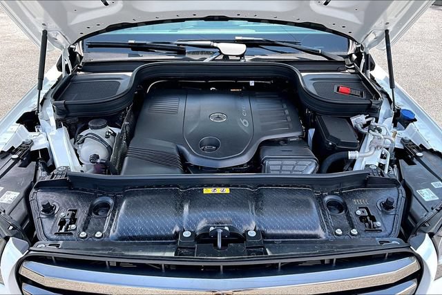 New 2026 Mercedes-Benz GLS 450 4MATIC image 12