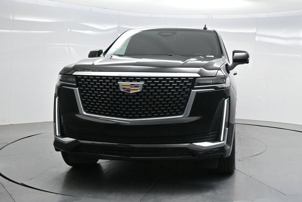 Used 2023 Cadillac Escalade Premium Luxury w/ Performance Package AWD/4WD image 39